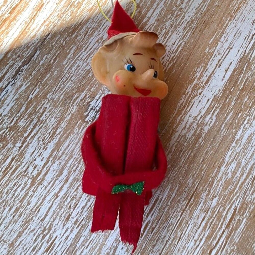 Vintage Christmas hugger elf ornament, kneeling elf, Delta Knee hugger 1960's